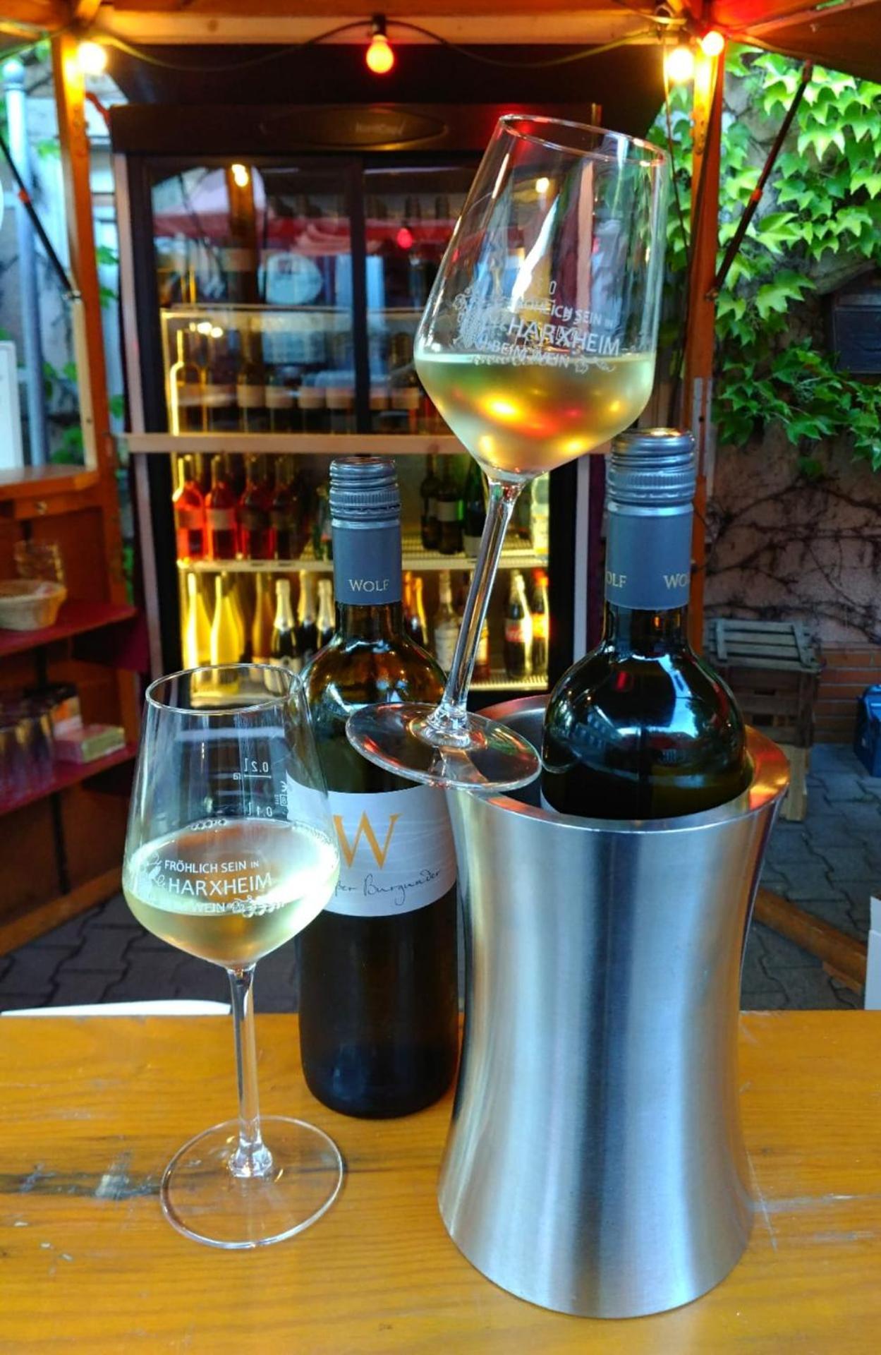 Weingut Weinstube Weinhotel Wolf Harxheim Exterior foto